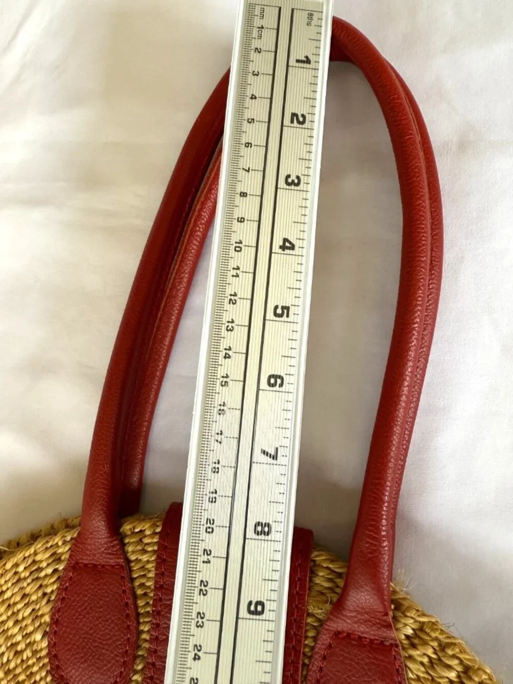 WOVEN SISAL LEATHER FRINGE BAG RED BEADED TASSEL DOUBLE HANDLES ROUND 14